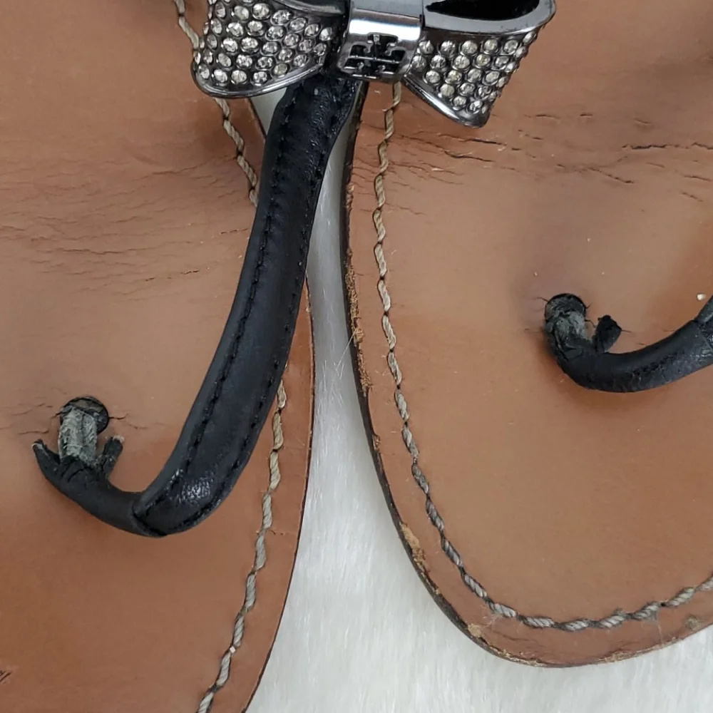 Tory Burch used look